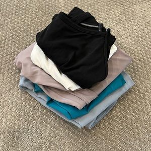 Lulu grab bag! Size 6 -three pairs leggings, one long tank and one sports bra.